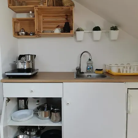 Apartma Med Vinogradi Casa de hóspedes *