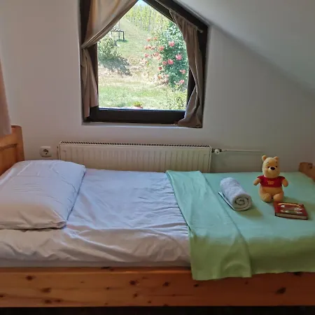 Apartma Med Vinogradi * Lendava